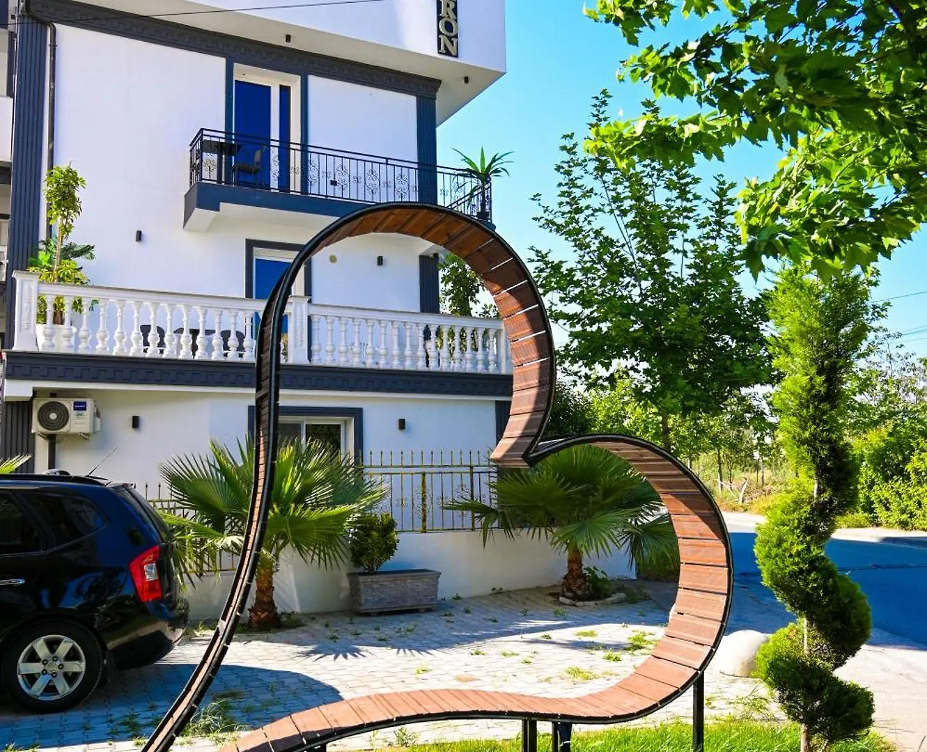Hotel Vila Aaron Durres Albania