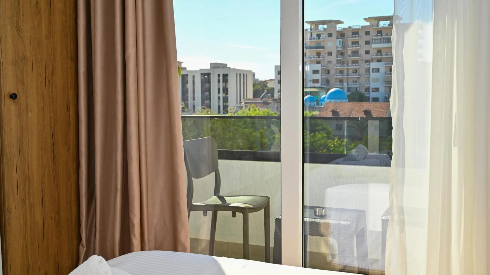 Hotel Vila Aaron Durres