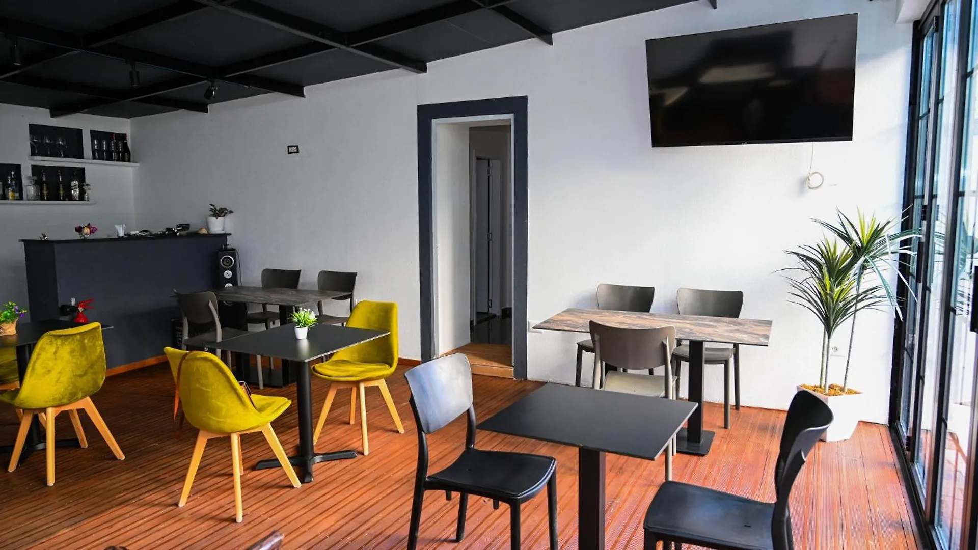 Hotel Vila Aaron Durres
