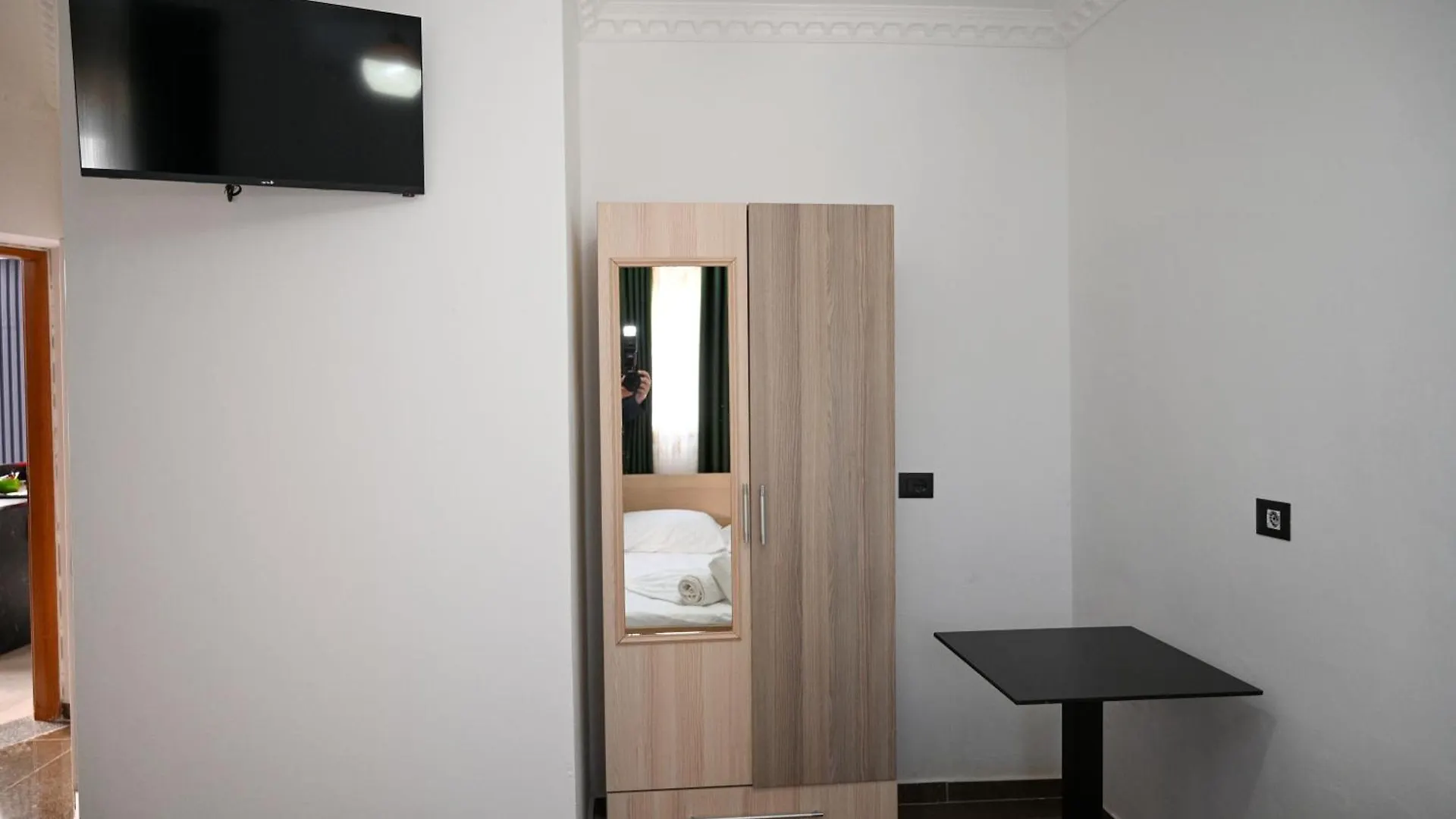 Hotel Vila Aaron Durres