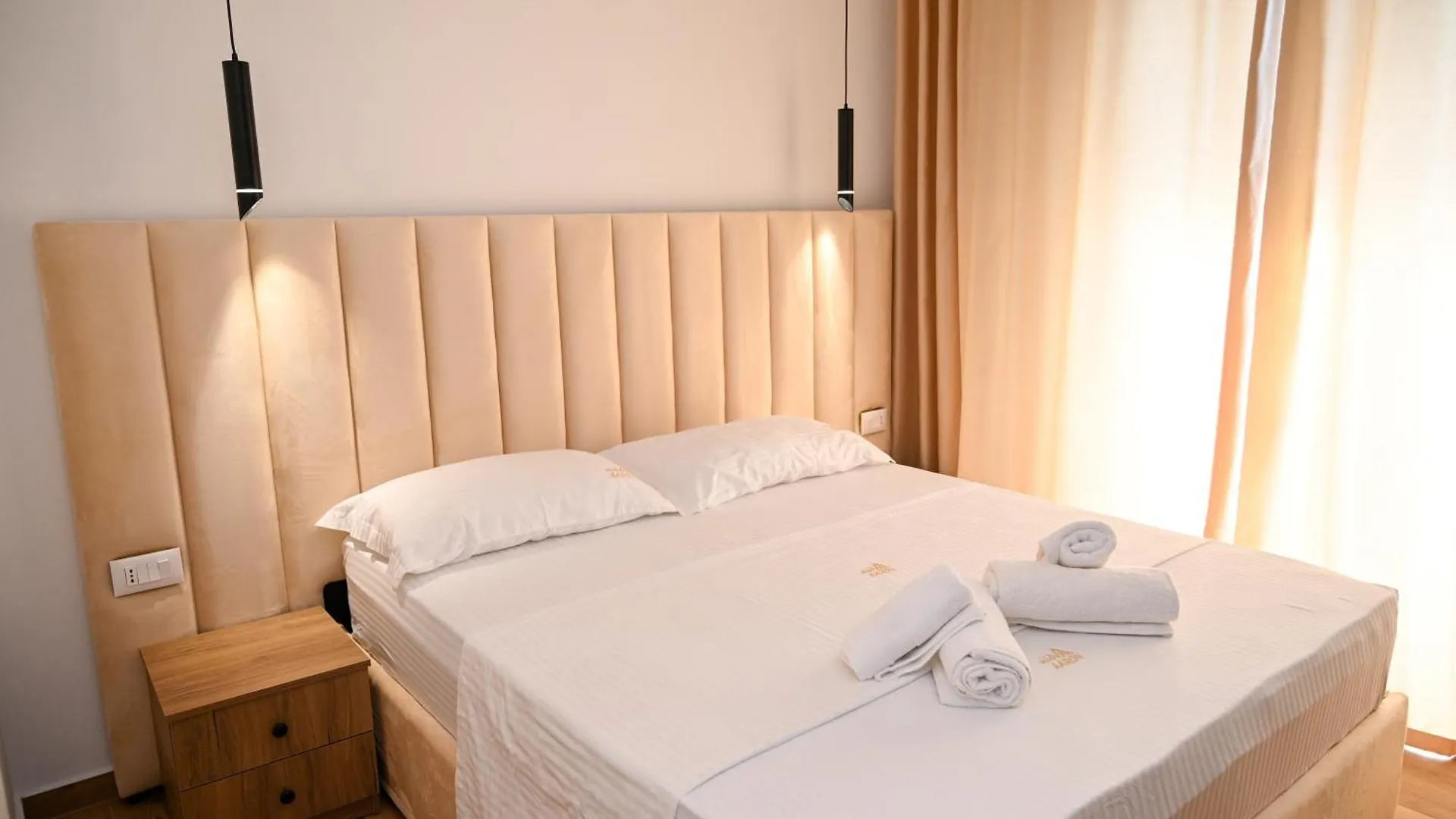Hotel Vila Aaron Durres