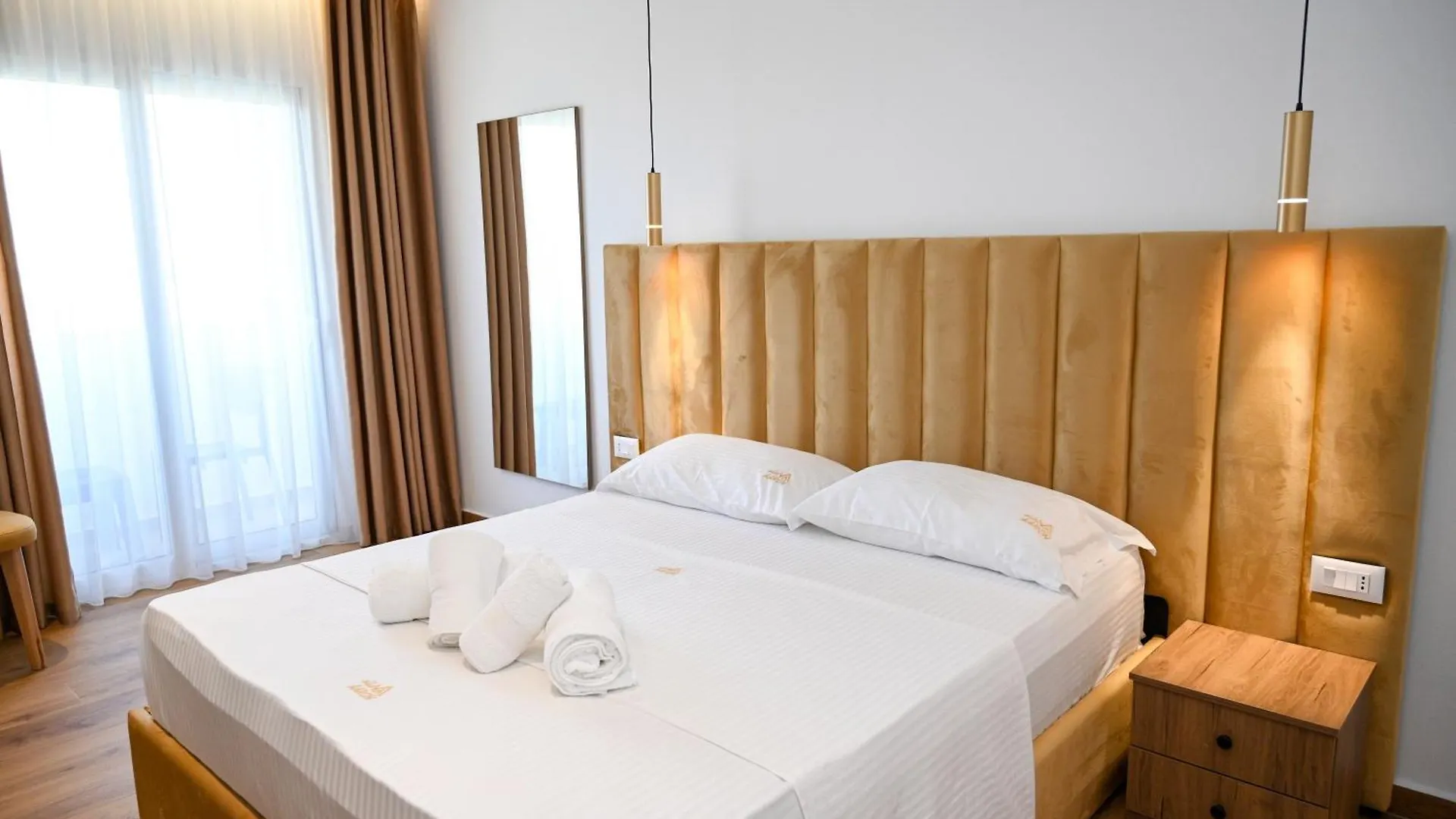 Hotel Vila Aaron Durres Albania