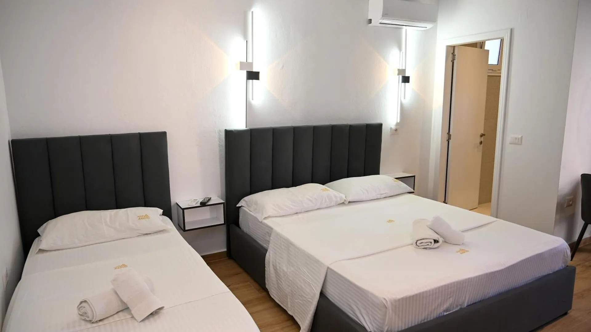 Hotel Vila Aaron Durres 0*,  Albania