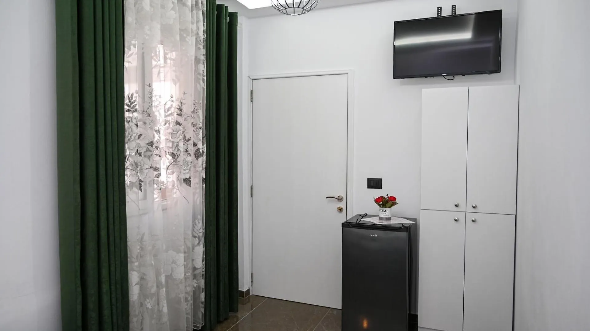 Hotel Vila Aaron Durres