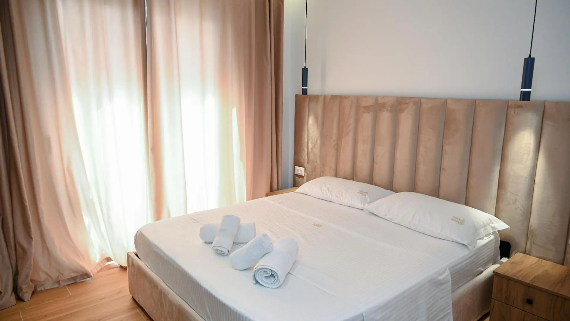 Hotel Vila Aaron Durres