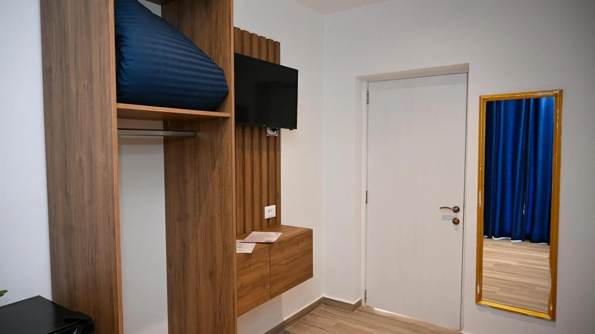 Hotel Vila Aaron Durres