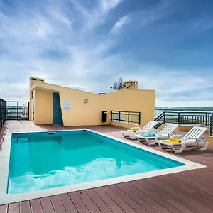 https://apartamento-marina-olhao-8700-292.hotelaalgarve.com